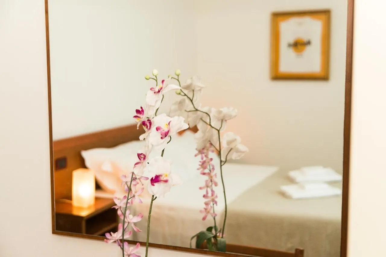 Hotel Doge Veneziano Mestre 0*,  Italia